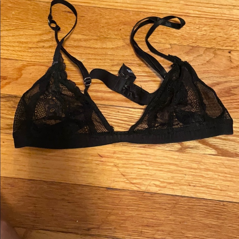 Urban outfitters black lace bralette medium